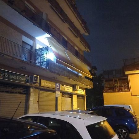 Premium Apartment With Parking Ciampino Exterior foto