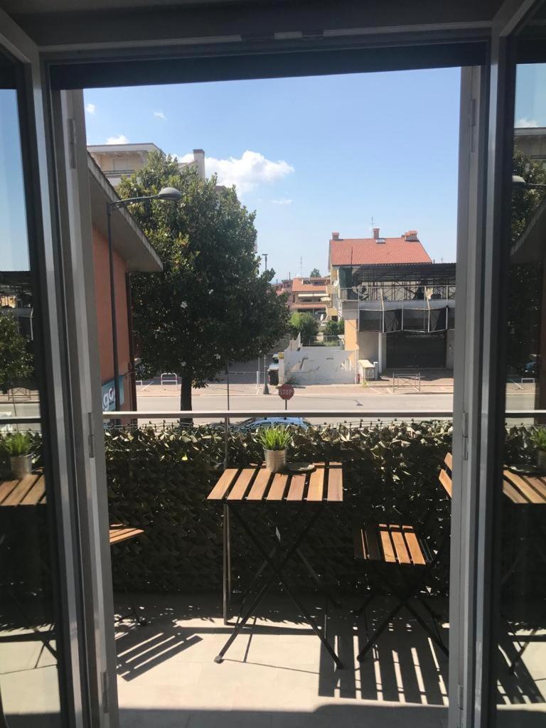 Premium Apartment With Parking Ciampino Exterior foto